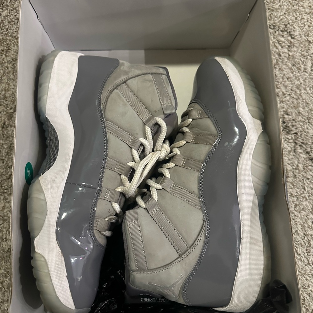 Air Jordan 11 Cool Grey